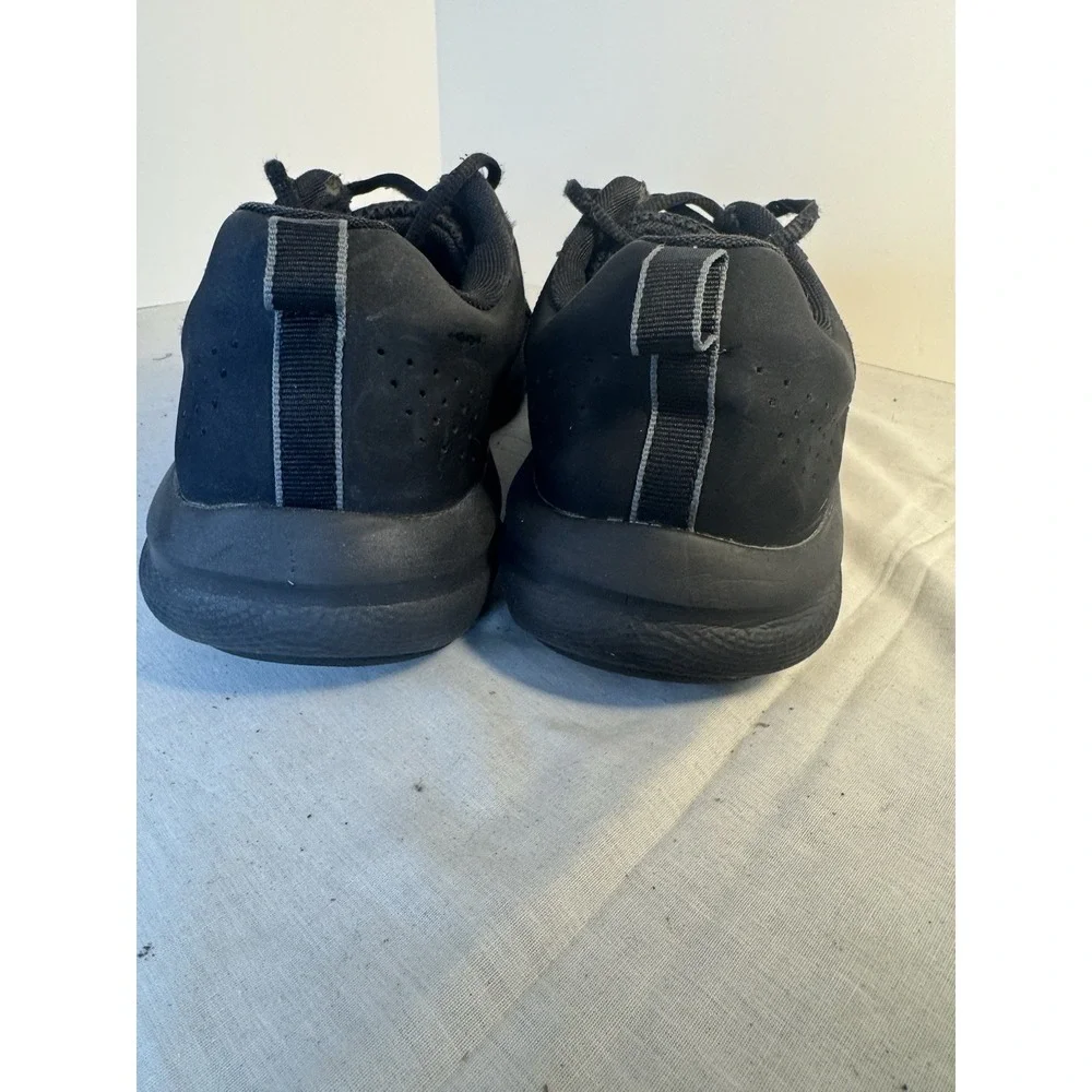 Size 9.5 - Under Armour Charged Assert 8 Marble Black